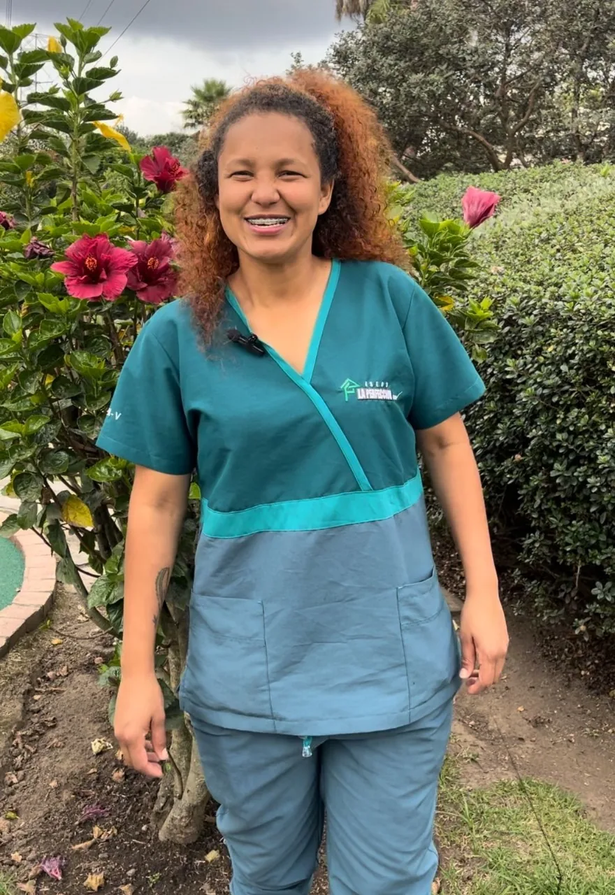 Operaria del personal directo de Aseos La Perfección