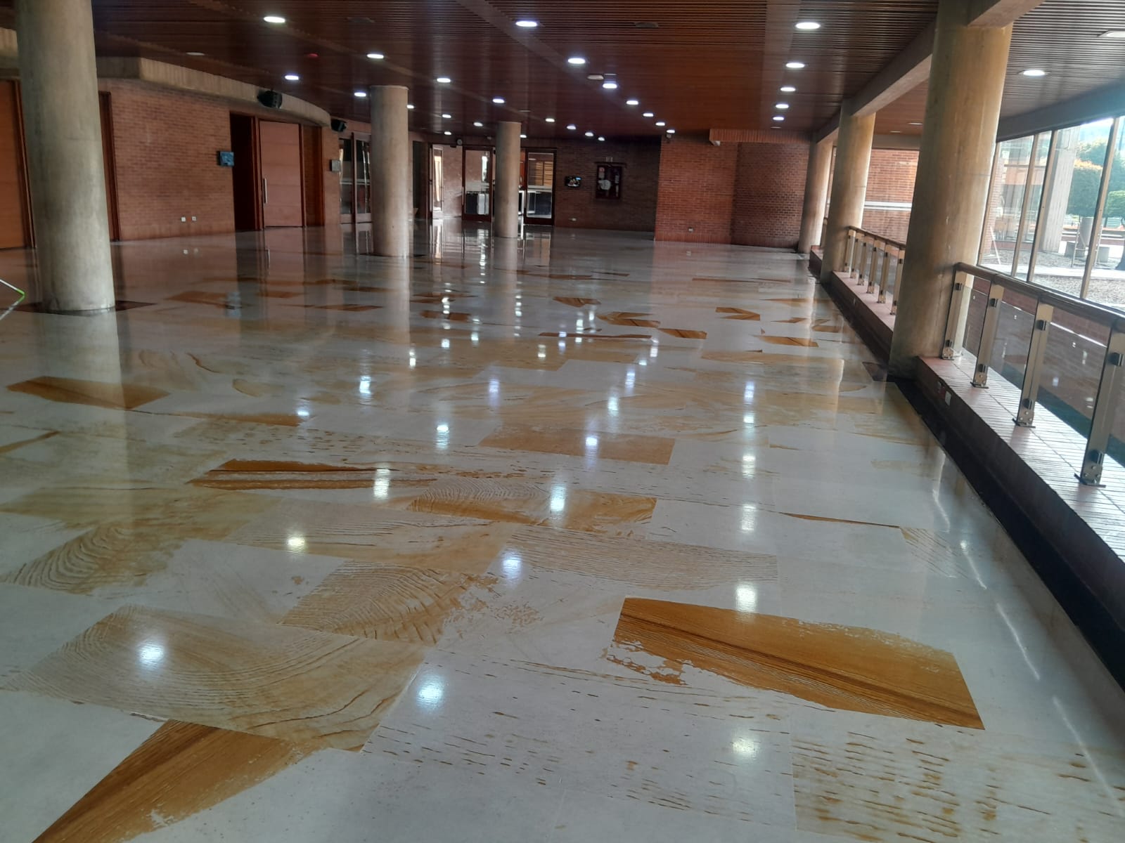 Hall de mármol cristalizado
