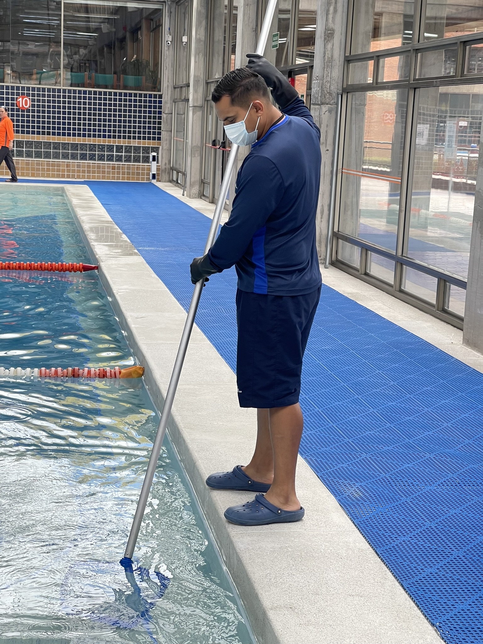 ¿Cómo limpiar y mantener tu piscina en perfecto estado?